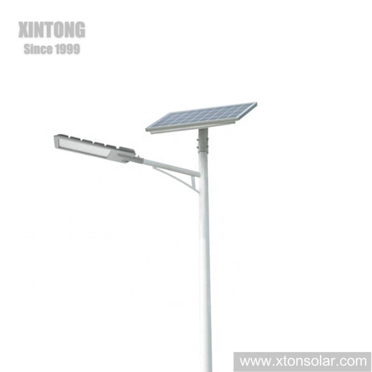 300 Watt Solar Street Light