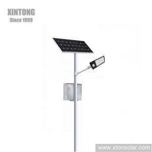 Octagonal Pole Outdoor LED Solar Street Lamp With Battery