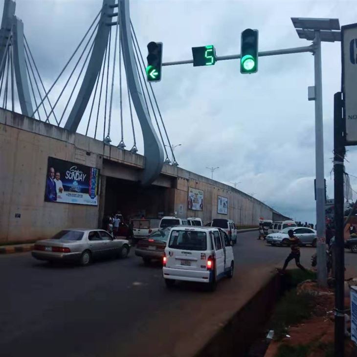 Solar Traffic Signal Light Project In Nigeria