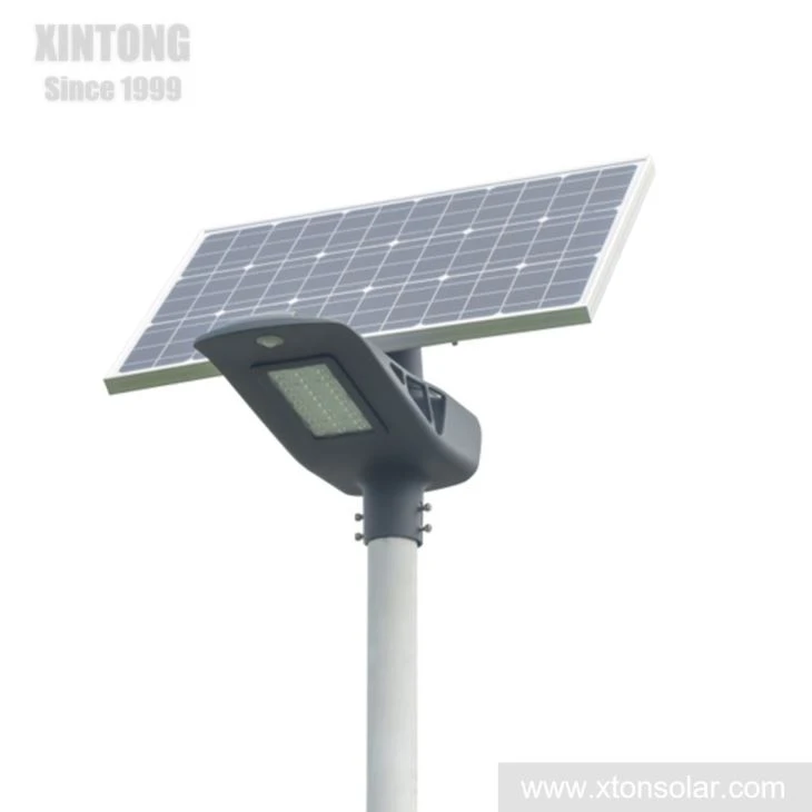 White Lighting Solar LED Street Light